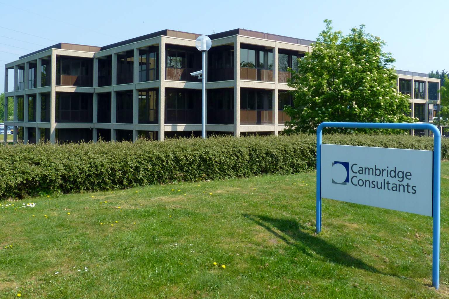 The Cambridge Consultants building on Cambridge Science Park, the origin of the Silicon Fen cluster.